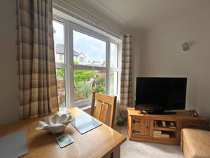 Photo 8- click for photo gallery